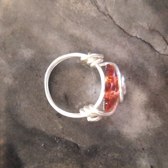 Silver and orange swirl ring - Picture 3 of 3
